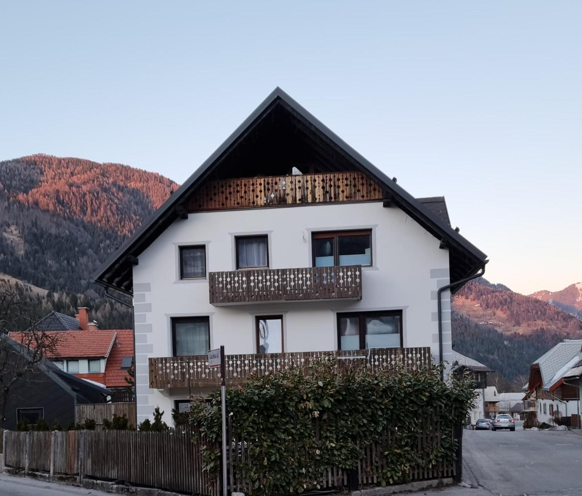 Apartma Ursic Kranjska Gora Rom bilde